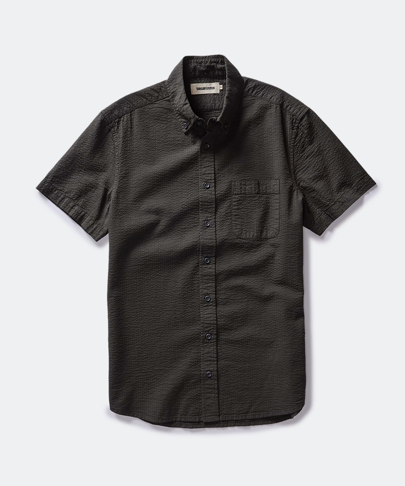 The Short Sleeve Jack in Faded Black Seersucker