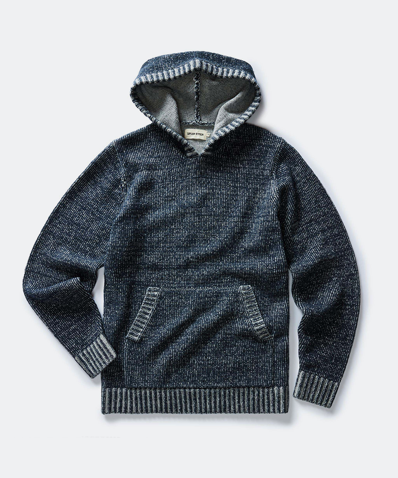 The Headlands Pullover Sweater in Marled Navy