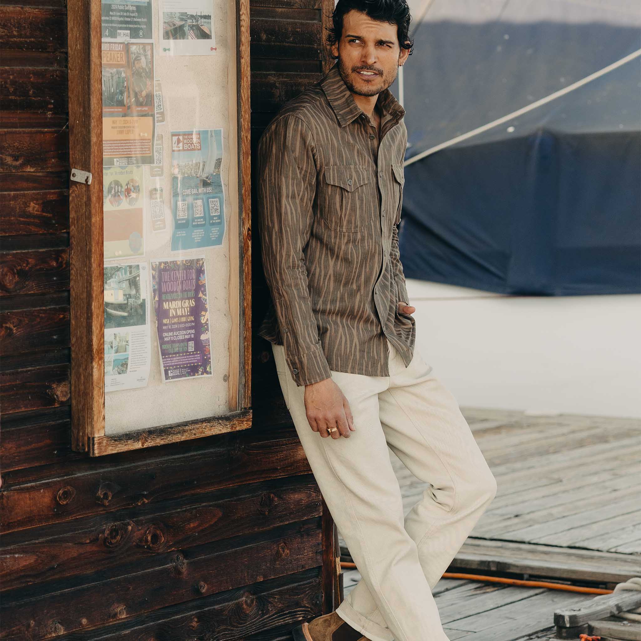 The Saddler Shirt in Bark Print Broken Twill